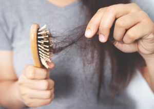 caída de cabello en mujeres